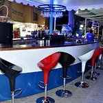 Club Dena Μαρμαρίς