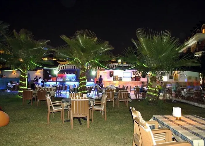 Club Dena Ξενοδοχείο με διαμερίσματα 3*