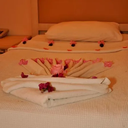 Aparthotel Club Dena