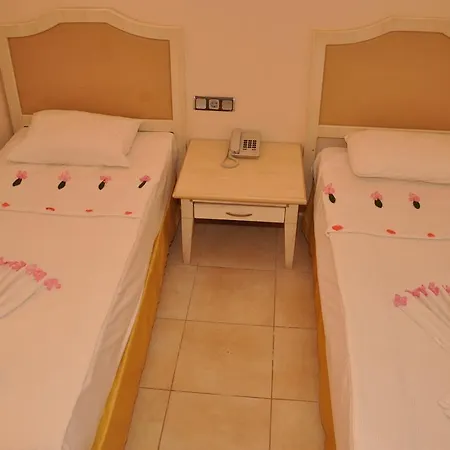 Aparthotel Club Dena