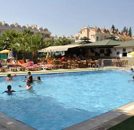 Aparthotel Club Dena