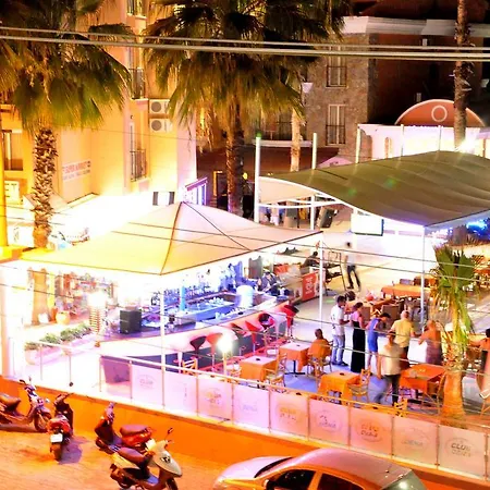Aparthotel Club Dena 2*