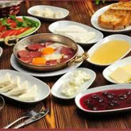 Club Dena Aparthotel 3*