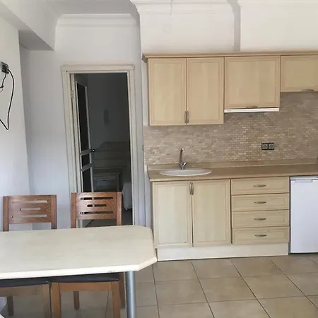 Aparthotel Club Dena 3*