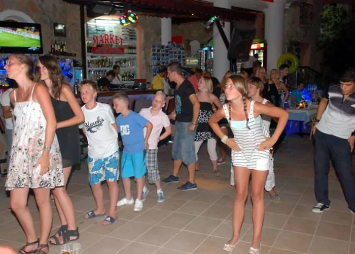 Apart-hotel Club Dena