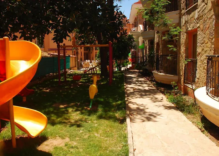 Club Dena Мармарис