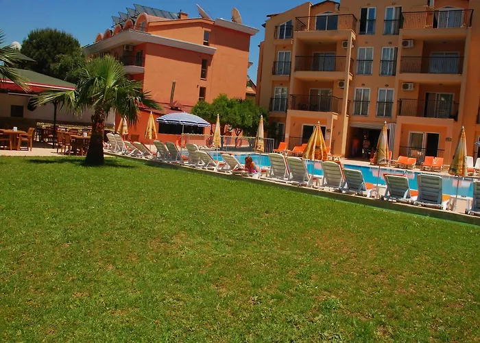 Club Dena Apart-hotel